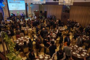 勝てる監督になって、ご利用者、地域、職員、に貢献して欲しいですね。